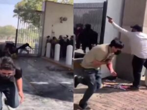 violent protest in Pakistan over khamanei death