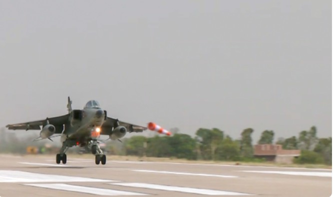 AIR FORCE LANDS ON UP EXPRESSWAY WAR DRILL ON HIGHWAY