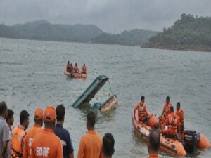 tourist boat sinks in barigi dam Jabalpur (1) (1)