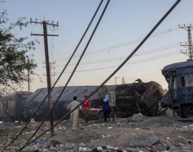 BLA attacks train in pakistan several dead (1) (1)