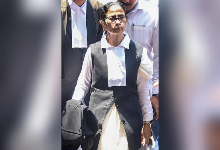 Mamata Banerjee as lawyer (1)