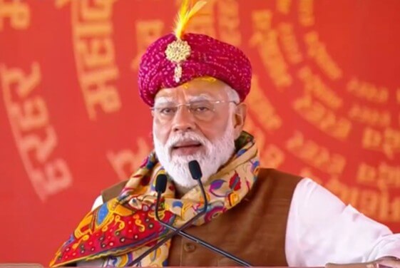 Narendra Modi 2222222111111 (1)