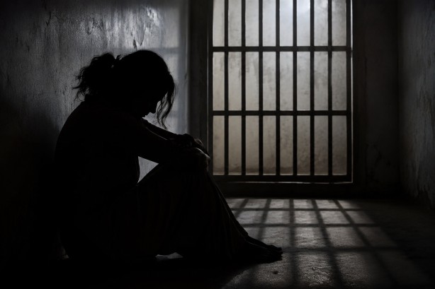 WOMAN IN JAIL (1)