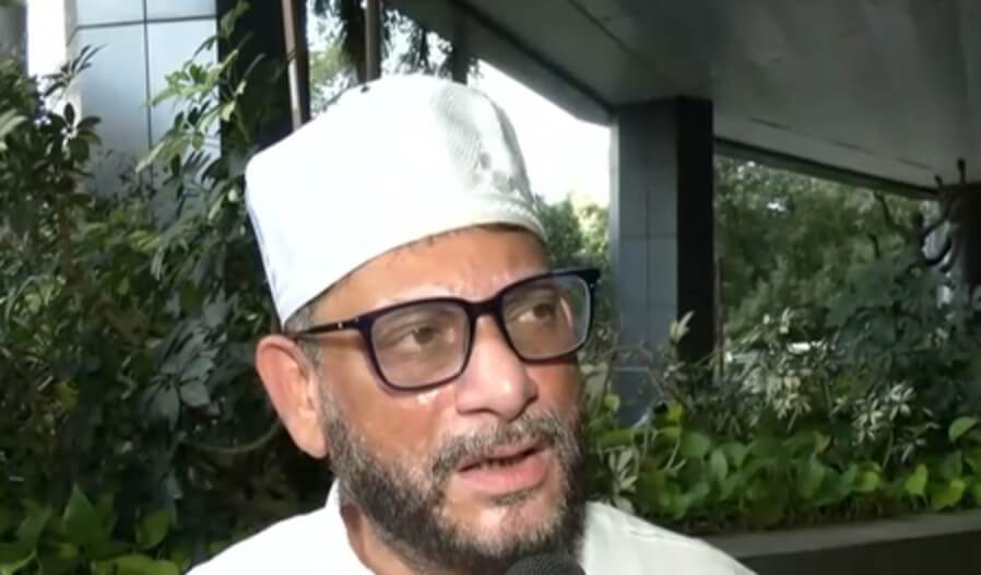 Waris Pathan (1)
