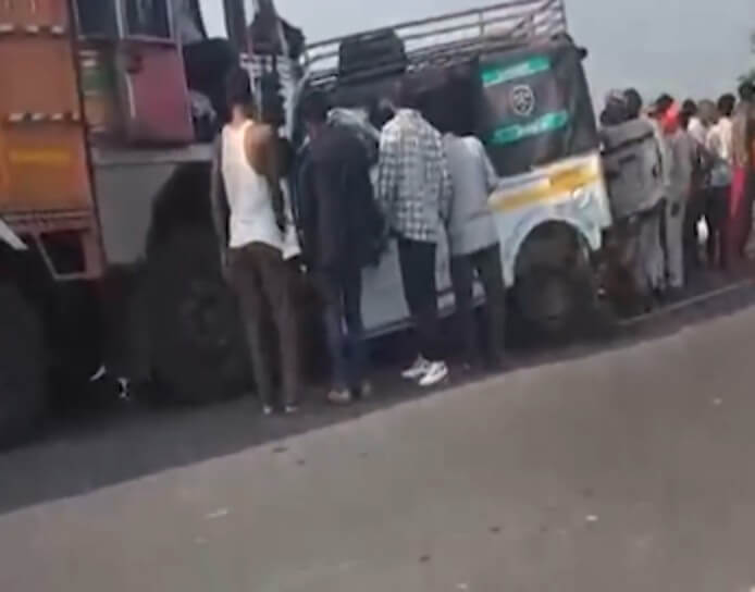 accident in lakhimpur kheri 9 killed (1)