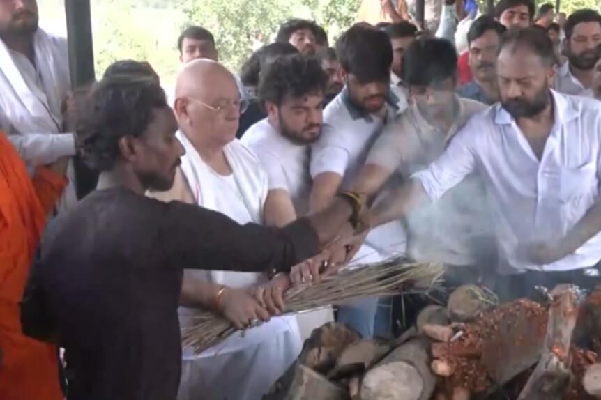 last rites of prateek yadav 2 (1)