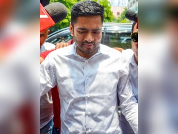 ABHISHEK BENARJEE (1)