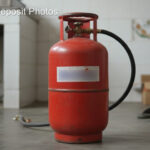 Blur_Cylinder LPG Gas Depositphotos_886015402_XL (1) (1) (1)
