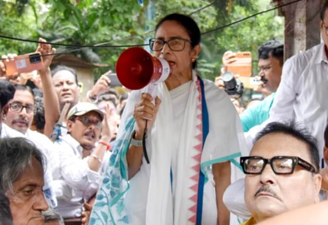 Mamata Banerjee 212134 (1) (1)