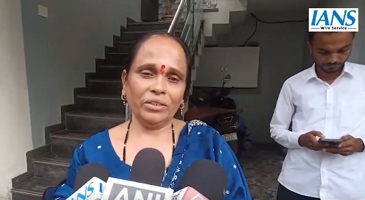 abhijeet dipke mother