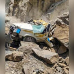 boulder fails on tata sumo in himachal 13 killed 1 (1)