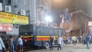 MUMBAI GANESH PRATIMA