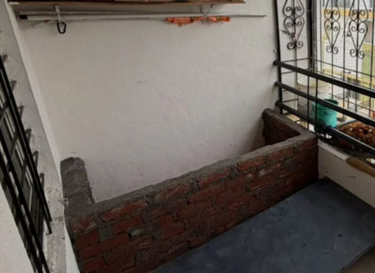 wife was planning to bury husband inside house baramati (1)